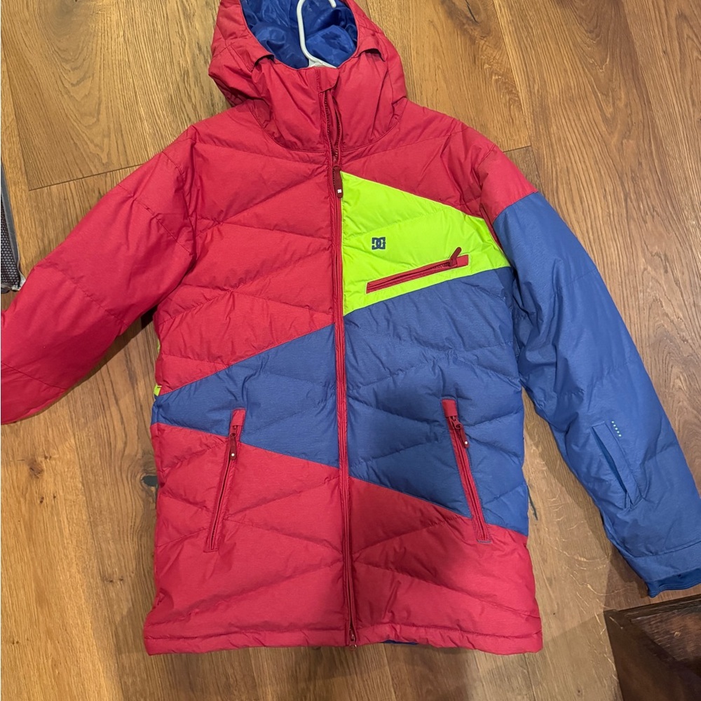 DC 10k Puffer snowboard Jacket -